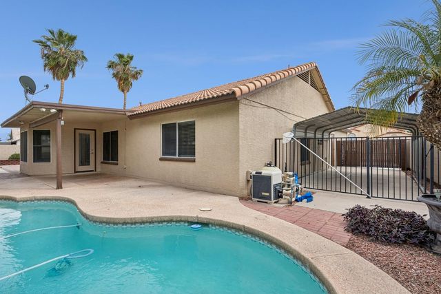 8734 W Bloomfield Road, Peoria, AZ 85381