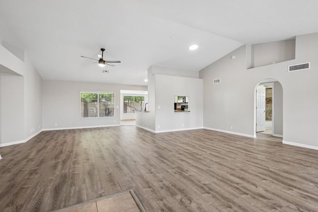 8734 W Bloomfield Road, Peoria, AZ 85381