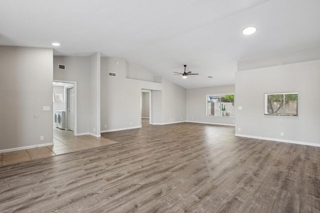 8734 W Bloomfield Road, Peoria, AZ 85381