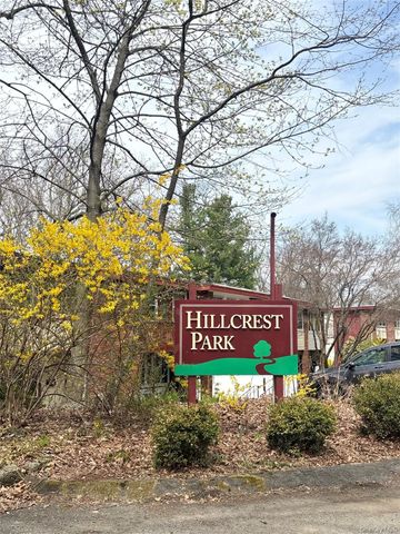 6 Rolling Way 6D, Peekskill, NY 10566