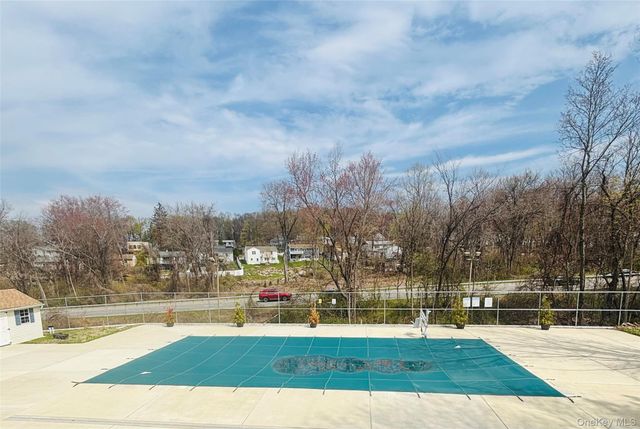 6 Rolling Way 6D, Peekskill, NY 10566