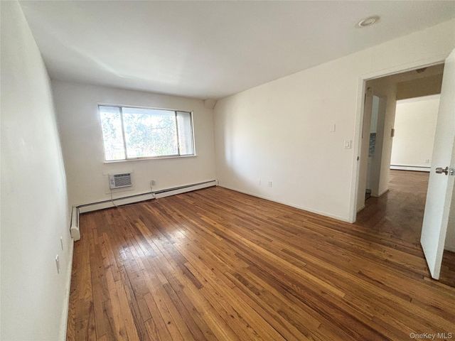 6 Rolling Way 6D, Peekskill, NY 10566