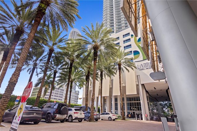 175 SW 7th St 1710, Miami, FL 33130