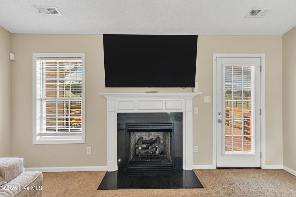 315 Haywood Drive, Richlands, NC 28574