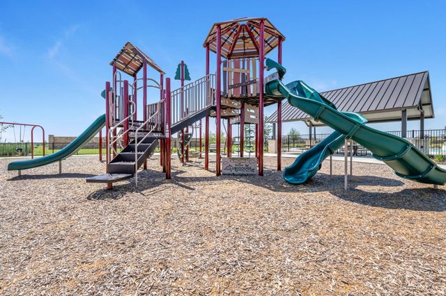 604 Juniper Heights Lane, Waller, TX 77484
