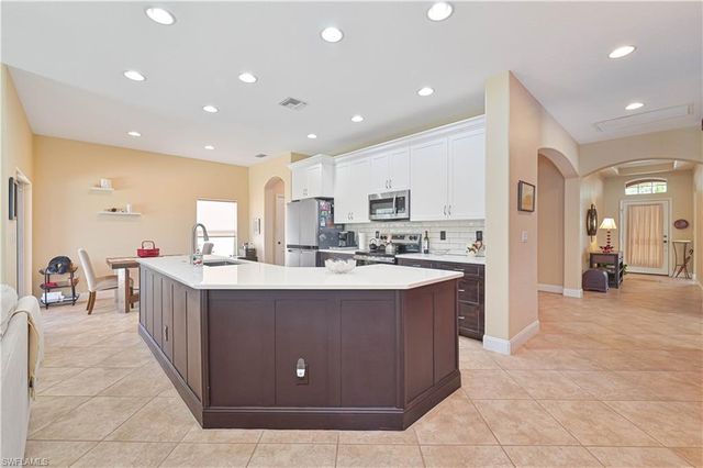 8701 Banyan Bay BLVD, Fort Myers, FL 33908