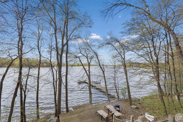 5125 Fern Drive, Loretto, MN 55357