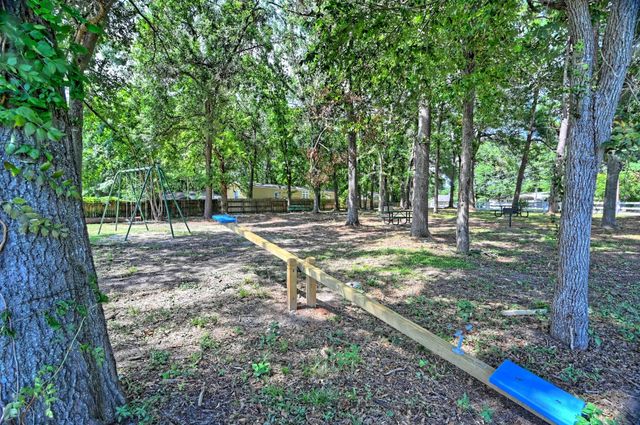 11552 Persimmon Street, Willis, TX 77318