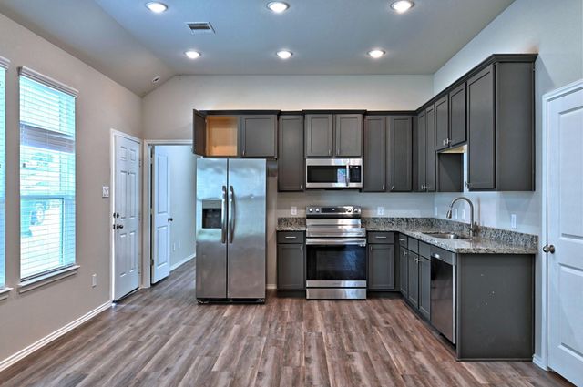 11552 Persimmon Street, Willis, TX 77318