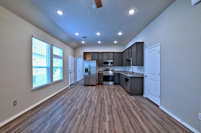 11552 Persimmon Street, Willis, TX 77318