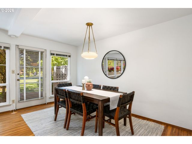 1805 Ne 70TH Ave, Portland, OR 97213