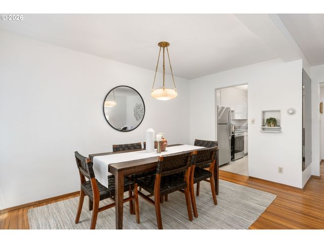 1805 Ne 70TH Ave, Portland, OR 97213