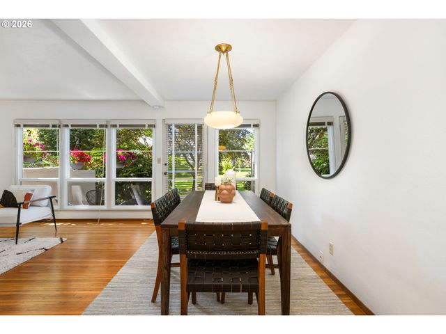 1805 Ne 70TH Ave, Portland, OR 97213