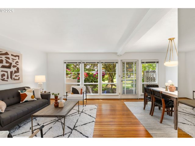 1805 Ne 70TH Ave, Portland, OR 97213