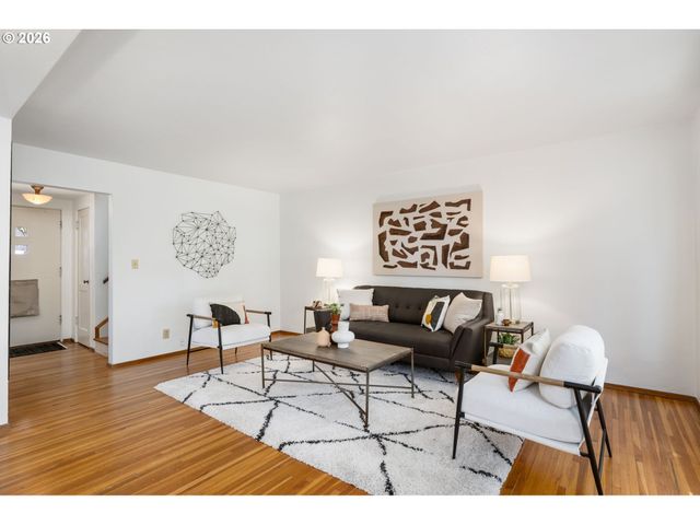 1805 Ne 70TH Ave, Portland, OR 97213