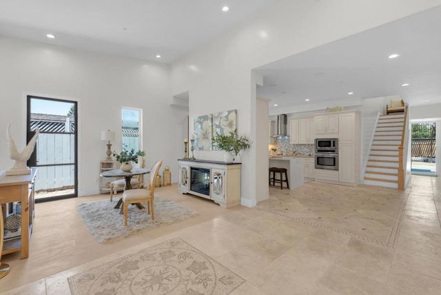 727 Lakehaven Drive, Sunnyvale, CA 94089