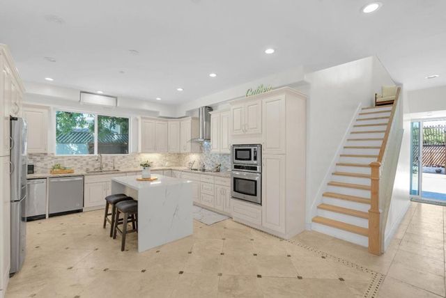 727 Lakehaven Drive, Sunnyvale, CA 94089