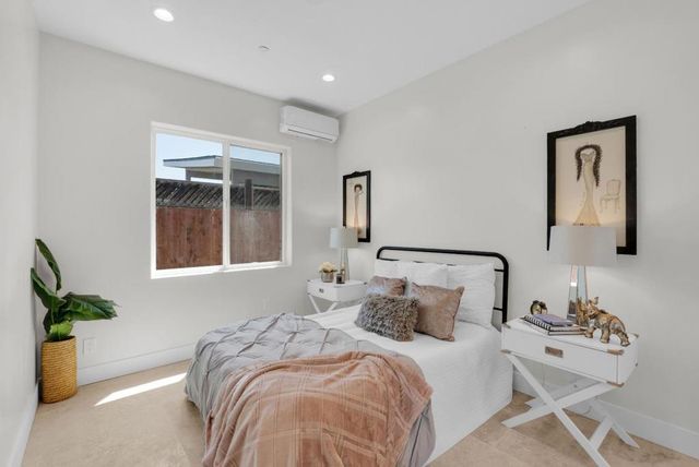 727 Lakehaven Drive, Sunnyvale, CA 94089