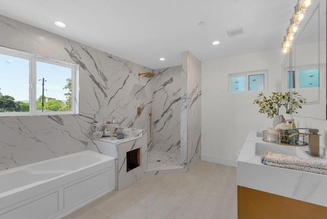 727 Lakehaven Drive, Sunnyvale, CA 94089