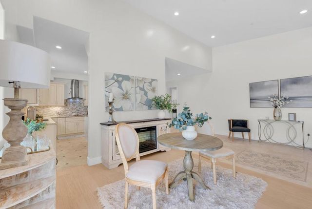 727 Lakehaven Drive, Sunnyvale, CA 94089