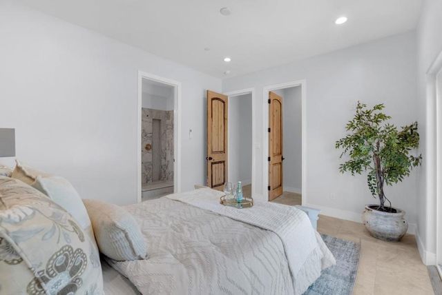 727 Lakehaven Drive, Sunnyvale, CA 94089