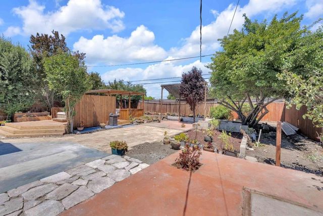 727 Lakehaven Drive, Sunnyvale, CA 94089