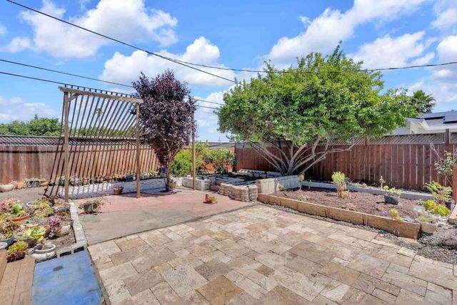 727 Lakehaven Drive, Sunnyvale, CA 94089