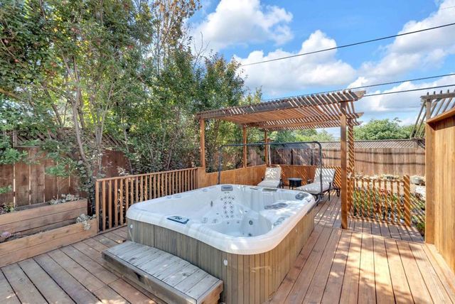 727 Lakehaven Drive, Sunnyvale, CA 94089