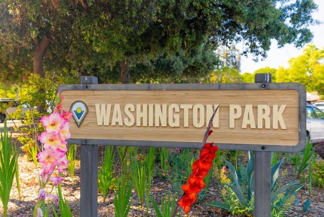 727 Lakehaven Drive, Sunnyvale, CA 94089