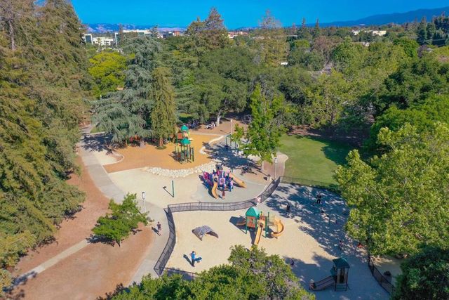 727 Lakehaven Drive, Sunnyvale, CA 94089