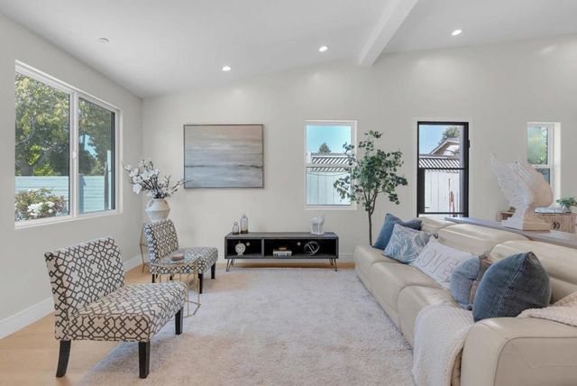 727 Lakehaven Drive, Sunnyvale, CA 94089
