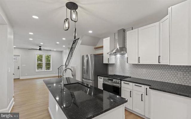 5737 SPRINGFIELD AVE, Philadelphia, PA 19143