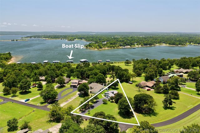 157 N Spinnaker Run, Stigler, OK 74462