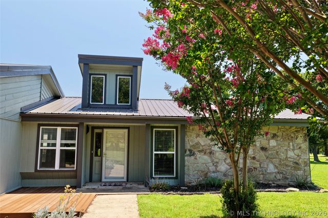 157 N Spinnaker Run, Stigler, OK 74462