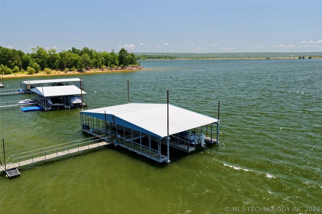 157 N Spinnaker Run, Stigler, OK 74462