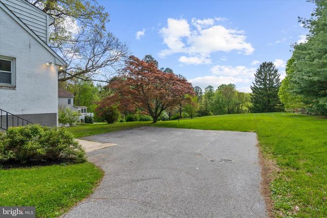 14620 MANOR RD, Phoenix, MD 21131