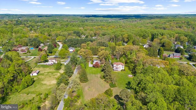 14620 MANOR RD, Phoenix, MD 21131