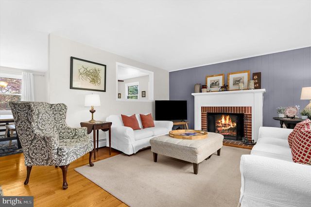 14620 MANOR RD, Phoenix, MD 21131
