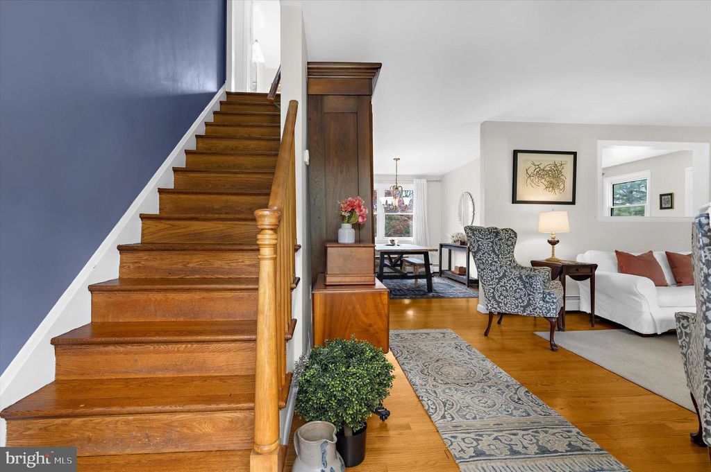 Image 16 of property listing at 14620 MANOR RD, Phoenix, MD 21131