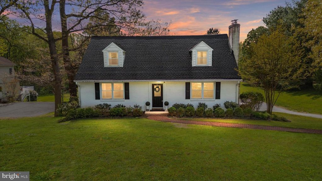 Image 44 of property listing at 14620 MANOR RD, Phoenix, MD 21131