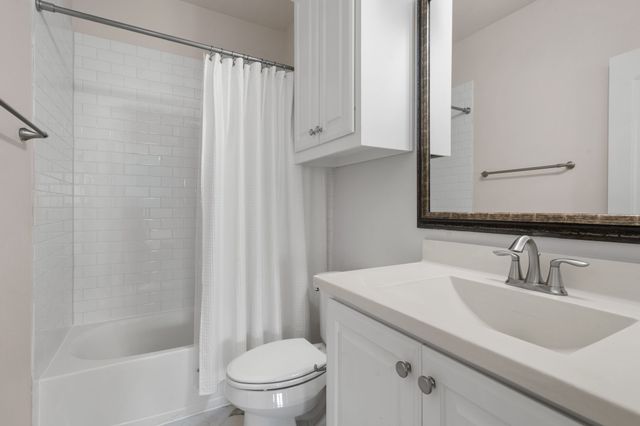 205 Waterside Drive, Argyle, TX 76226