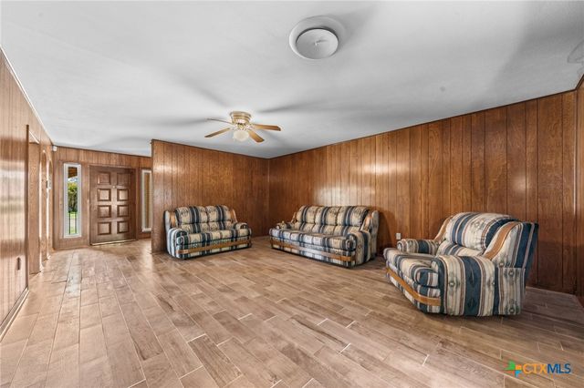 707 Dianne Drive, Copperas Cove, TX 76522