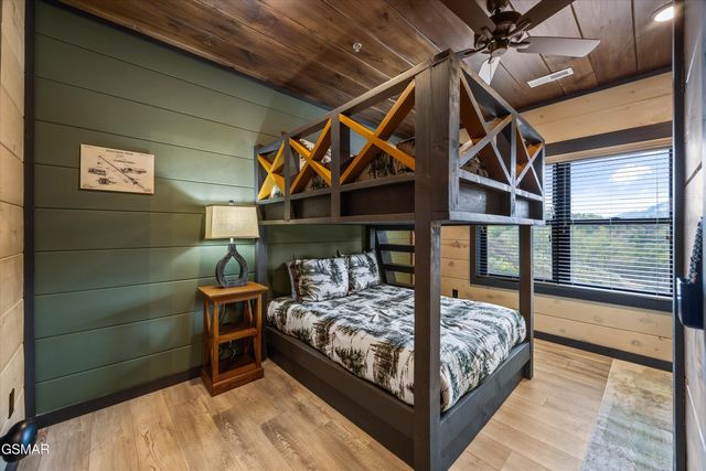 331 Rambling Creek Way, Sevierville, TN 37862