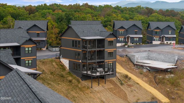 331 Rambling Creek Way, Sevierville, TN 37862