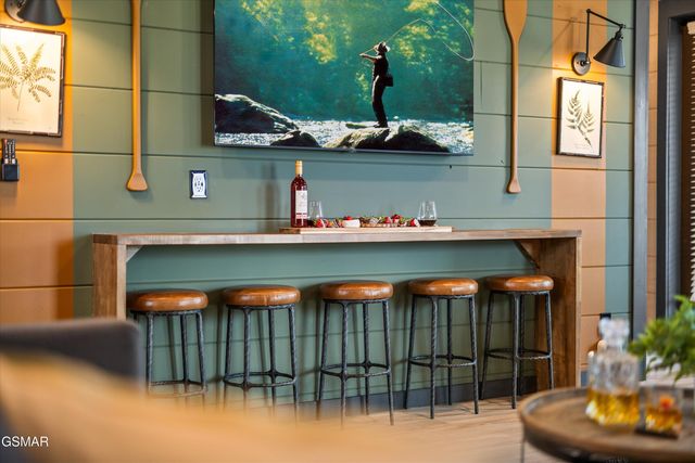 331 Rambling Creek Way, Sevierville, TN 37862