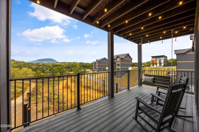 331 Rambling Creek Way, Sevierville, TN 37862