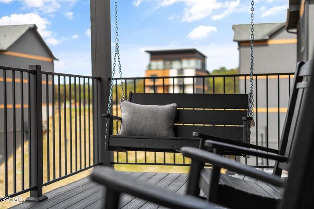 331 Rambling Creek Way, Sevierville, TN 37862