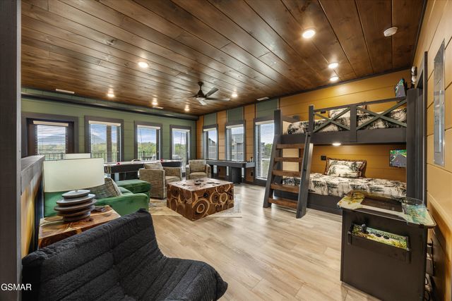 331 Rambling Creek Way, Sevierville, TN 37862