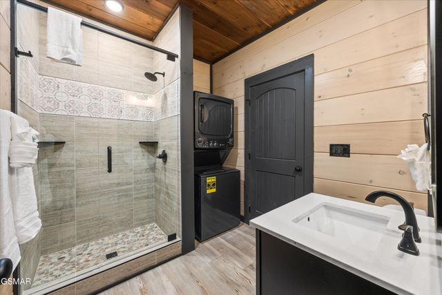 331 Rambling Creek Way, Sevierville, TN 37862