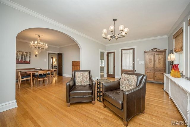 332 Marion Avenue, Webster Groves, MO 63119